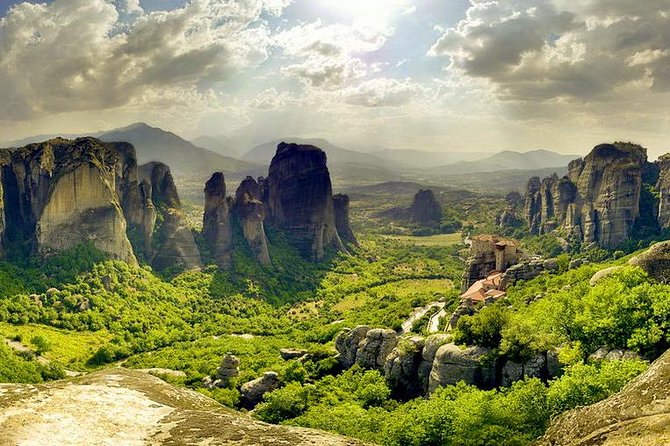 2 Days Private Tour: Delphi & Meteora - Day two: Meteora’s monasteries and impossible rocks