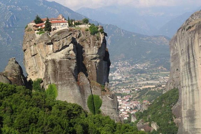 4-Day Classical Greece Tour: Epidaurus, Mycenae, Olympia, Delphi, Meteora - Hotels, food, and what 4-star means here