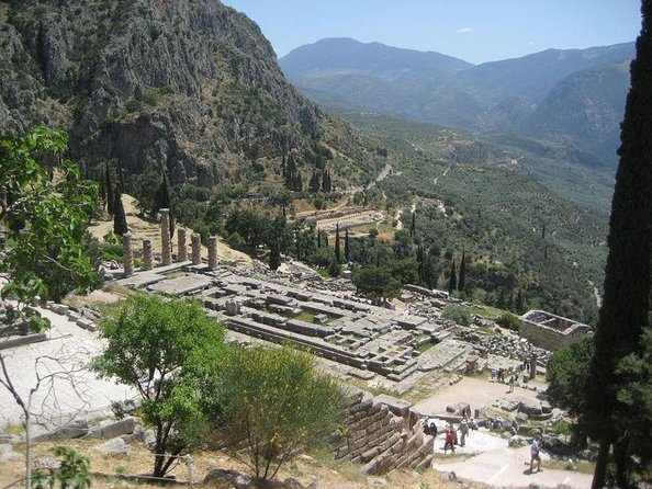4-Day Classical Greece Tour: Epidaurus, Mycenae, Olympia, Delphi, Meteora - Day one: Corinth Canal, Epidaurus, and Mycenae