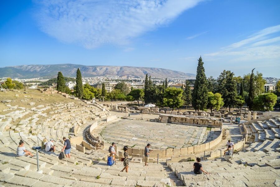 Acropolis: Acropolis and Parthenon Guided Walking Tour - What the guides add