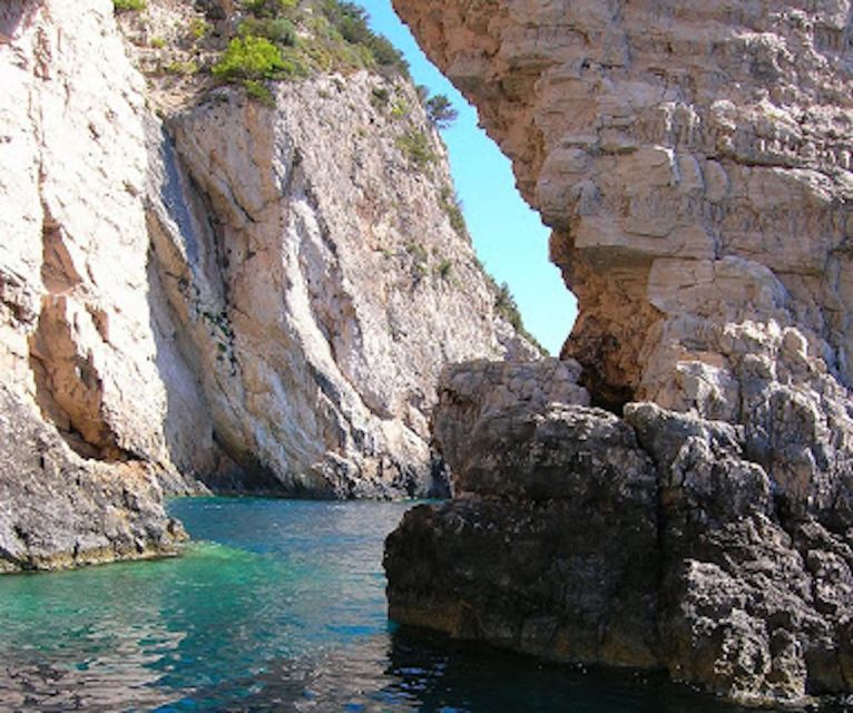 Agios Sostis: Marathonissi, Keri Caves, and Turtle Spotting - Is three hours enough?