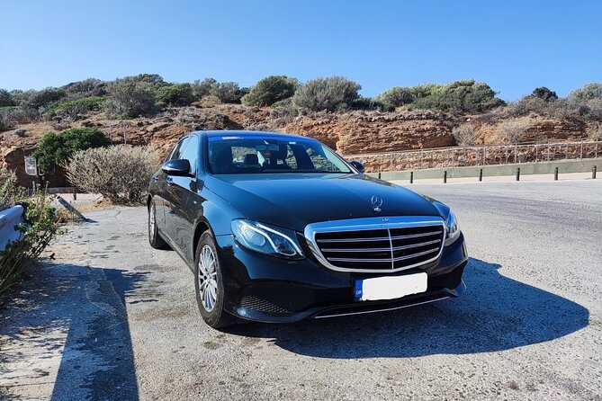 Airport Pickup Services - Finding your driver at Athens International Airport