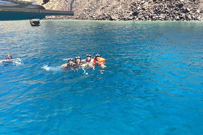 ALL-INCLUSIVE: Santorini Caldera Cruise with Greek Meal & Drinks - Why this cruise works so well for a first Santorini visit
