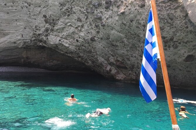 Antiparos & Despotiko Kaiki Cruise — Coves, Swim & BBQ - Food, drinks, and dietary needs