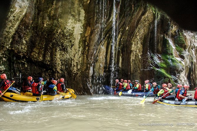 Arachthos white water river Rafting: Plaka's Bridge- Tzari - Learning the basics before the first rapid