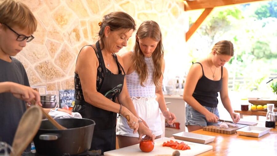 Argassi: Zakynthian Culture & Greek Cooking Class with Lunch - What makes this class useful after your holiday