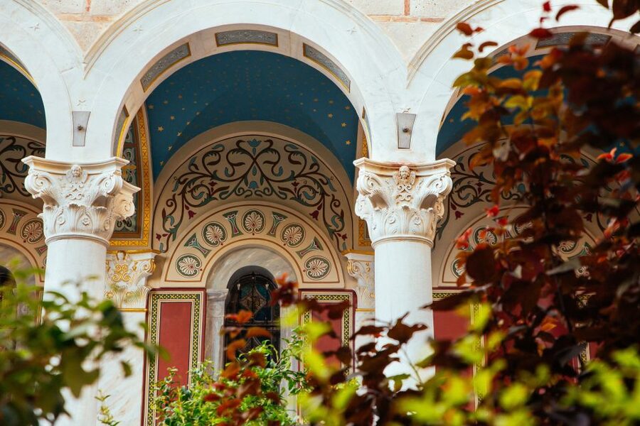 Athens: 2.5-Hour Private City Tour Off the Beaten Track - What $60 per person gets you