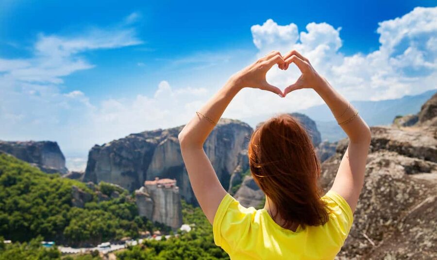 Athens: 2-Day Meteora Tour with Local Guides and Hotel Stay - Arriving in Kalambaka and finding your hotel