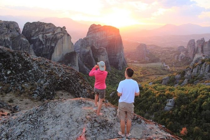 Athens: 3 days 2 nights Meteora with small size tours & hotel - Athens bus travel and small-group details