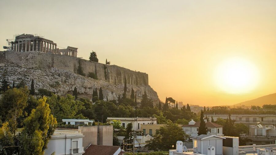 Athens: Acropolis Beat the Crowds Afternoon Guided Tour - The Erechtheion and its unusual design