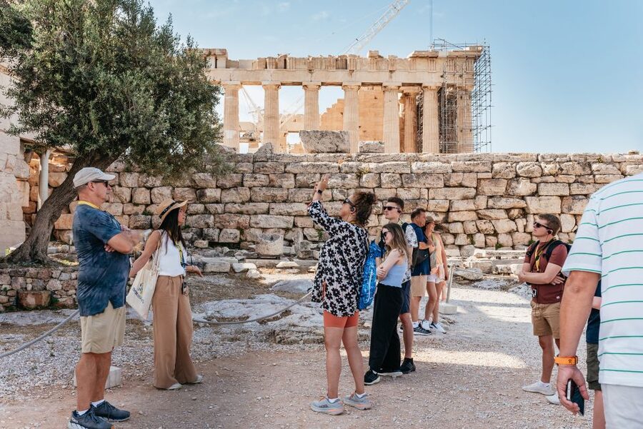 Athens: Acropolis, Parthenon & Acropolis Museum Guided Tour - A short break before the museum
