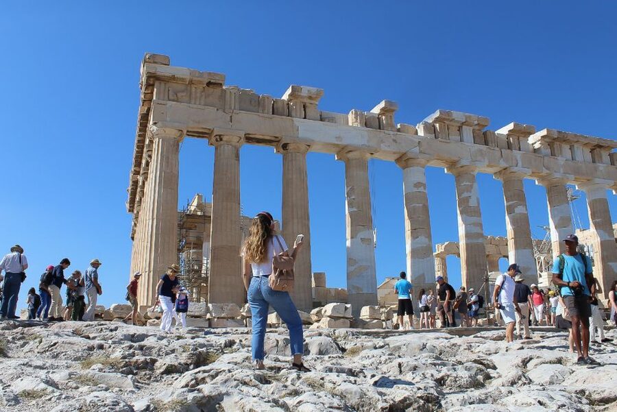 Athens: Acropolis Ticket with Multilingual Audio Guide - Meeting the Parthenon