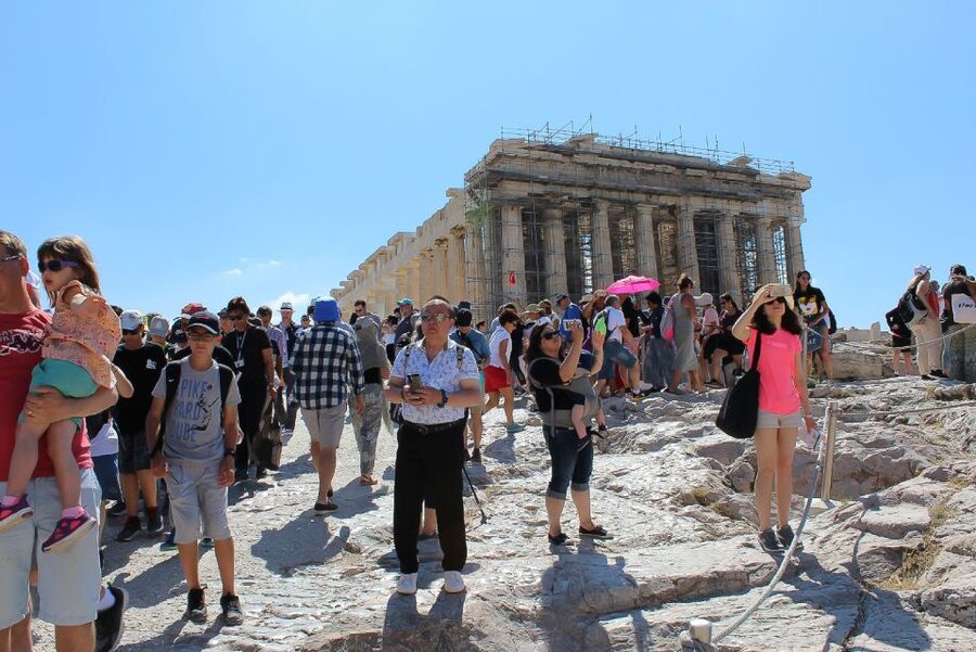 Athens: Acropolis Ticket with Multilingual Audio Guide - Looking closely at the Erechtheion