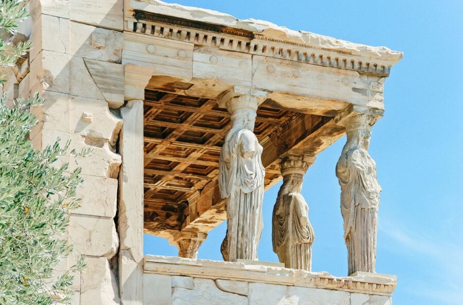 Athens: Acropolis Ticket with Optional Audio or Live Guide - Choosing the audio guide option
