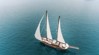 Agistri, Metopi & Aegina Cruise with Meals & Drinks