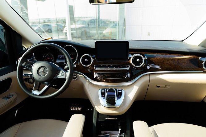 Athens Airport Private Departure Transfer - Why a private airport ride can make sense in Athens