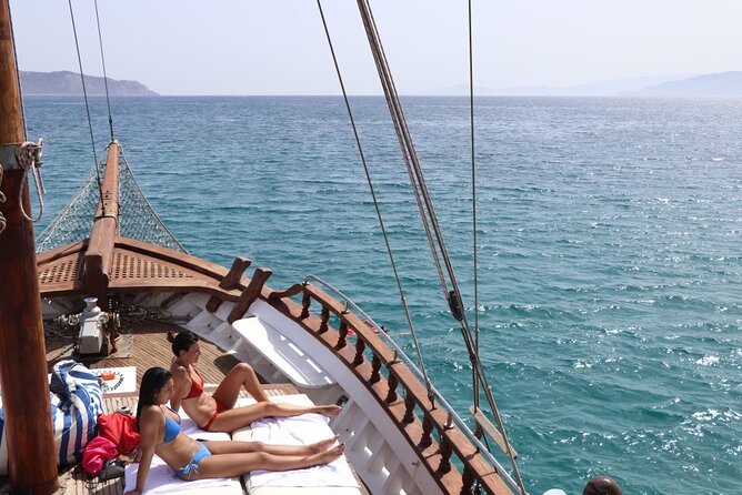 Athens: All Day Cruise to Agistri Moni Aegina with Lunch & Drinks - A Greek buffet with drinks included