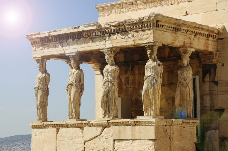 Athens and Piraeus Private Tour For Groups - Piraeus, from working port to seaside neighborhoods