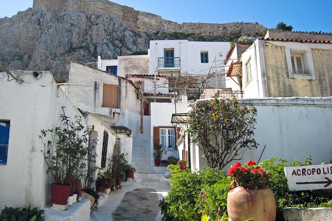 Athens at Night Small-Group Walking Tour with Dinner - Two hours of Greek food in Thiseio