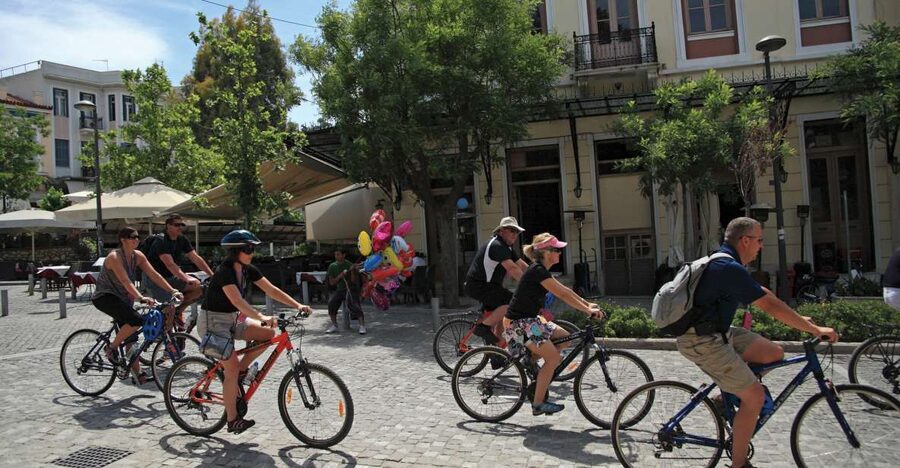 Athens: Bike Tour of Athens Historical Centre - National Garden and the Presidential Palace