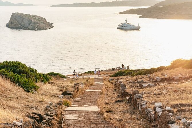 Athens: Cape Sounion and Poseidon Temple Sunset with Audio Guide - Audio guide, mythology, and the human touch