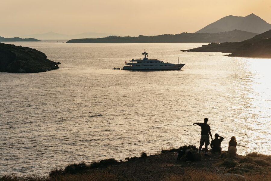 Athens: Cape Sounion & Poseidon Temple Sunset Half-Day Trip - What the guide adds to the experience