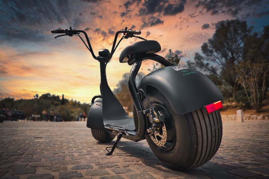 Athens: City Highlights Guided E-Scooter Tour - Acropolis, Parthenon, and the southern monument zone