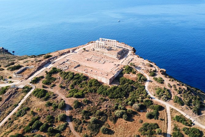 Athens Combo: Hop-on Hop-off Bus & Cape Sounion Sunset Tour - Waiting at Cape Sounion before sunset
