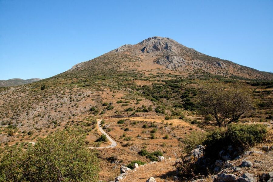 Athens: Corinth Canal, Mycenae and Nafplio Day Tour - Who should book this tour?