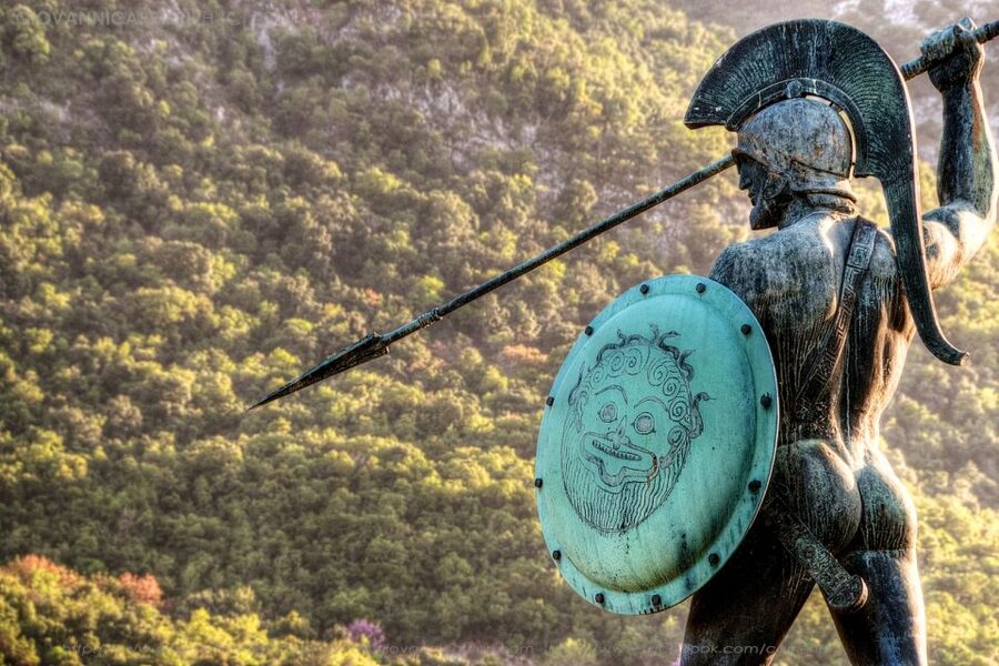 Athens: Delphi, Corycian Cave, and 300 Battlefield Day Trip - At a glance: the details that matter