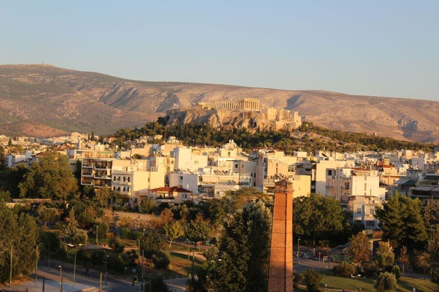 Athens: Dinner in the Sky Experience - Service, atmosphere, and the social side