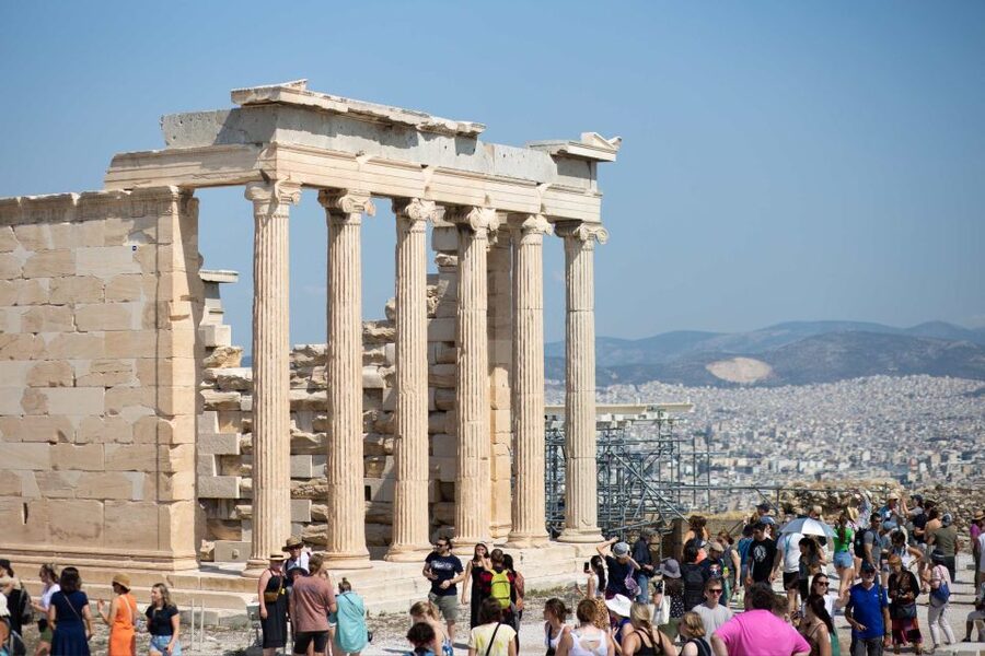 Athens: Early Morning Guided Tour to Acropolis and Museum - Dionysiou Areopagitou and the walk to the museum
