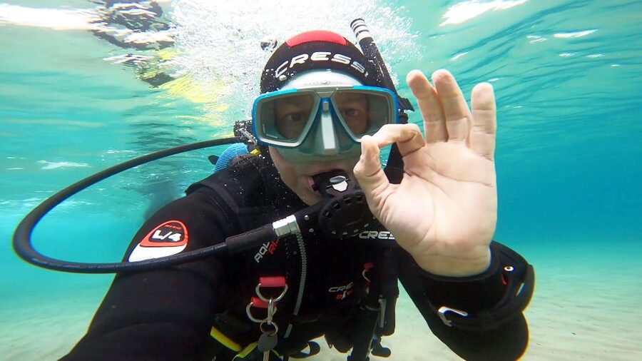 Athens East Coast: Discover Scuba Diving in Nea Makri - What the instructors do well