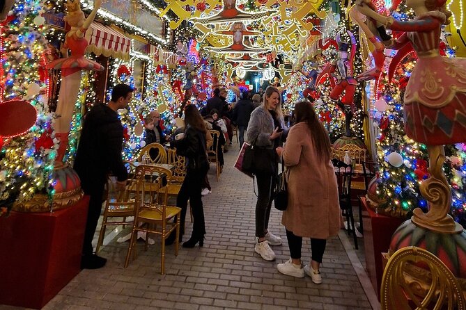Athens Evening Food Tour - Psirri’s pie shops, murals, and local squares