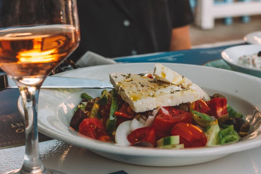 Athens: Evening Guided Walking Tour with Plaka & Dinner - Plaka after sunset