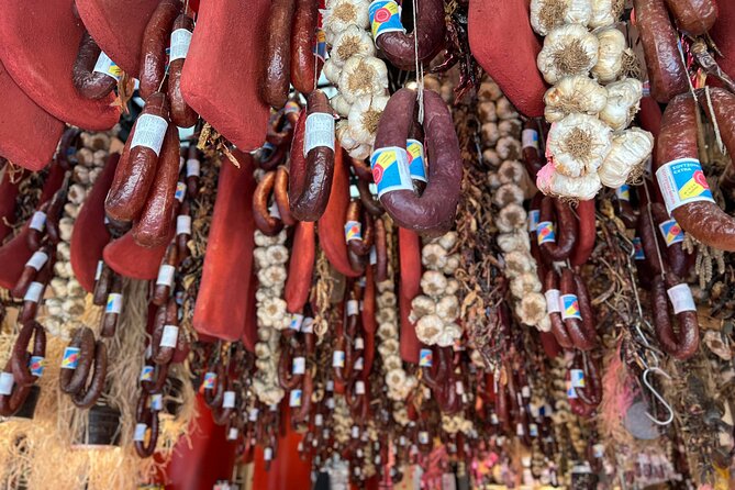 Athens Food Tour with 10+ Tastings of Greek Traditional Dishes - What the guide adds to the experience