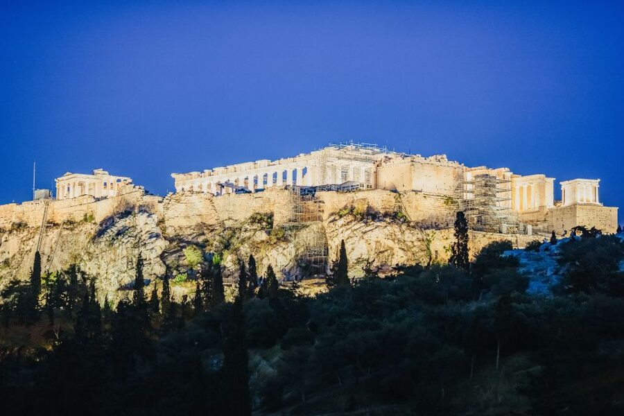 Athens: Greek Cuisine Cooking Class and 3-Course Dinner - Sitting down to eat the food you made