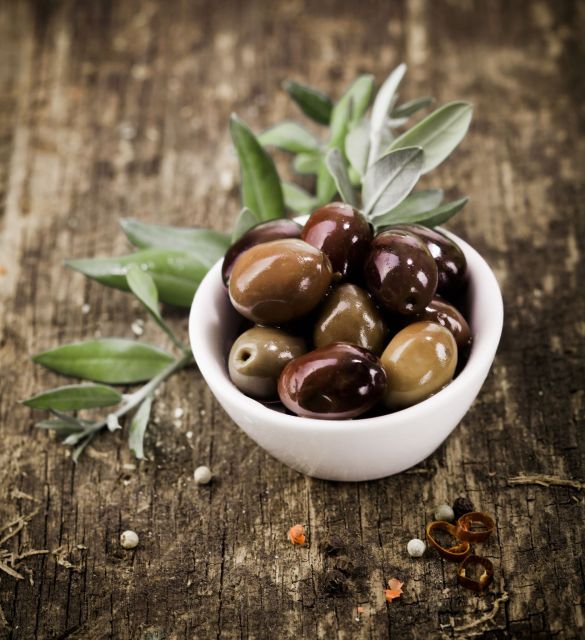Athens: Greek Food Discovery Small Group Walking Tour - Psyri, spice shops, and Greek ingredients