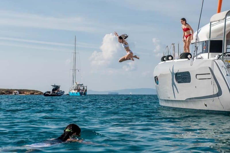 Athens: Half-Day Morning Catamaran Cruise with Meal & Drinks - Should You Book The Athens Catamaran Cruise?