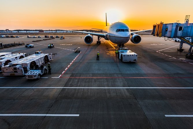 Athens Hotels To Athens AirPort Private Luxury Transfer Service - Is $69.50 Per Person Good Value?