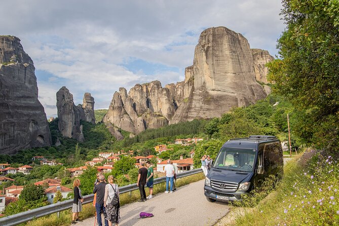 Athens: Meteora Monasteries, Caves & Coastal Stopovers with Lunch - Varlaam and Great Meteoron show Meteora at its grandest