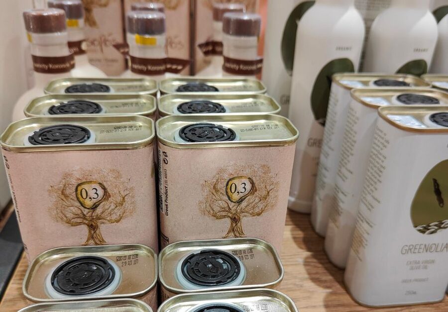 Athens Old Town: Greek Olive Oil & Herbs Tasting - Why the four-oil format works