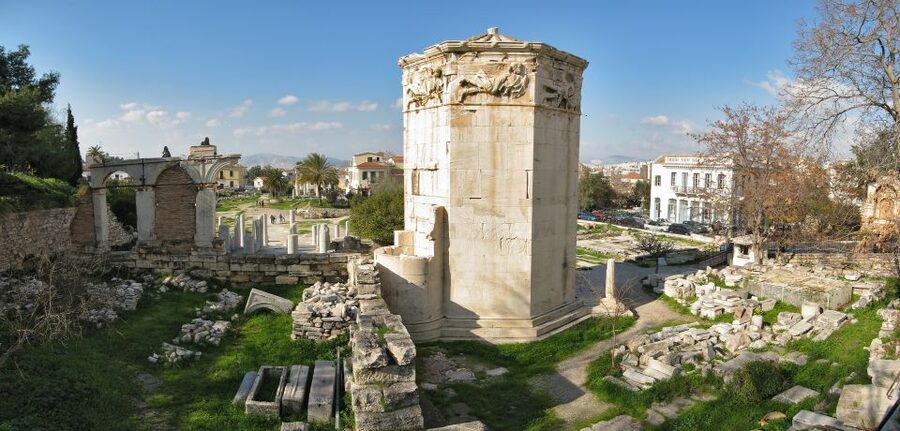 Athens: Private 4-Hour Tour with Acropolis and Old Town - Monastiraki Square, the flea market, and souvlaki