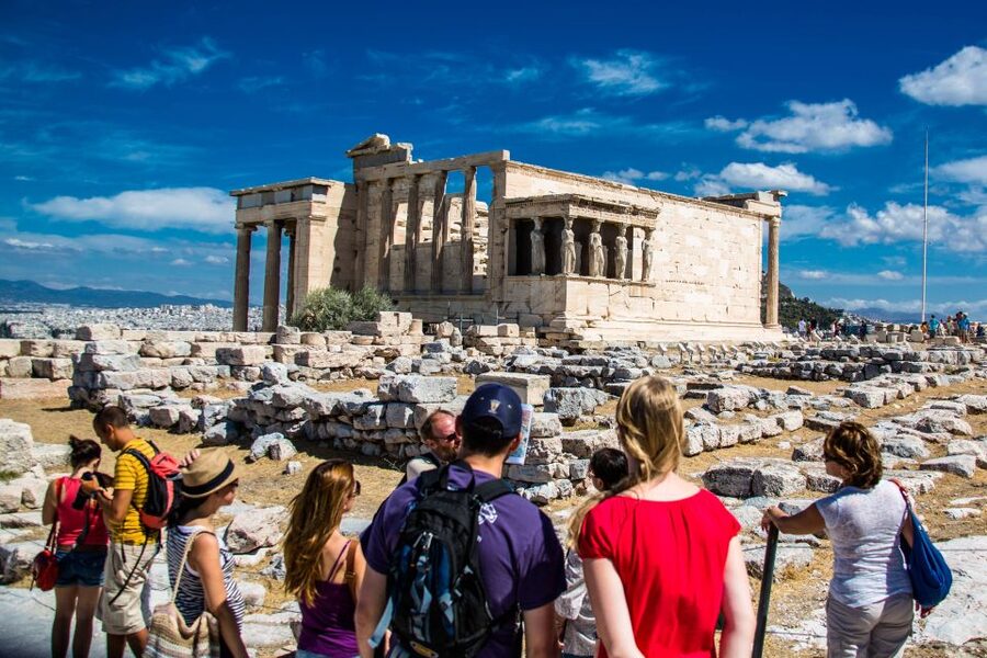 Athens: Private Guided Skip-the-Line Tour of the Acropolis - Climbing toward the Propylaia