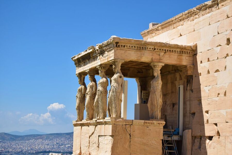 Athens: The Acropolis Guided Walking Tour in Dutch - Starting below the summit at the Theater of Dionysus