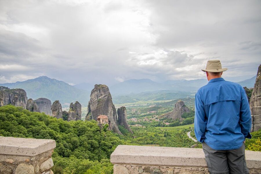 Athens to Meteora: Monasteries & Hidden Caves Bus Tour - Who will enjoy this tour most
