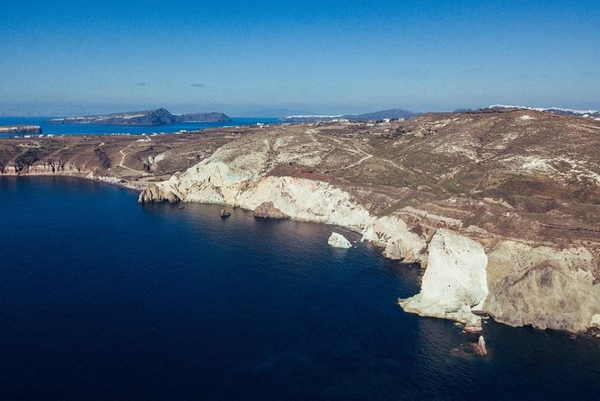 Beautiful Day Catamaran Caldera Cruise incl. Meal & Drinks - Hotel transfers and the Vlychada finish