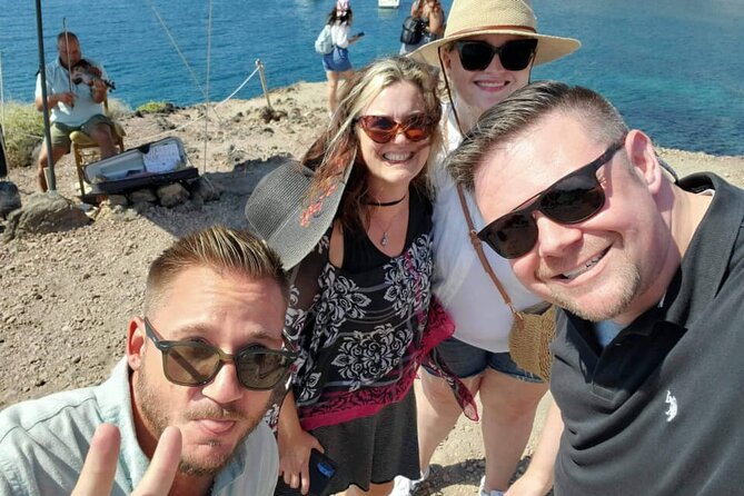 Best Of Santorini Private Tailor Made Tour - Why a private Santorini tour makes sense