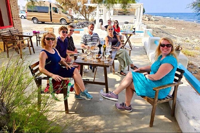 Best of Santorini Sightseeing Guided Tour 5h - Price, transport, and what you receive