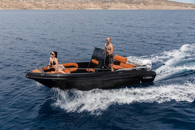 Boat Rental in Santorini License Free - Equipment, safety, and the engine concern